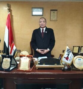 طارق درويش رئيس حزب الأحرار الإشتراكيين 